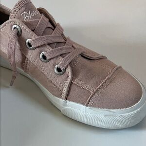 Blowfish Women's Blush Canvas Sneakers